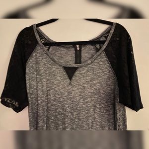 Casual Top with Lace Sleeves